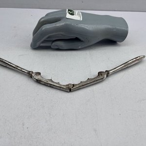 Rompe nueces de metal niquelado antiguo - imagen 4