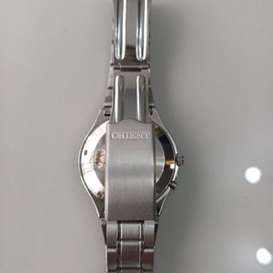 Reloj Orient Automático Acero Inoxidable 3 Estrellas Día y Fecha - imagen 4