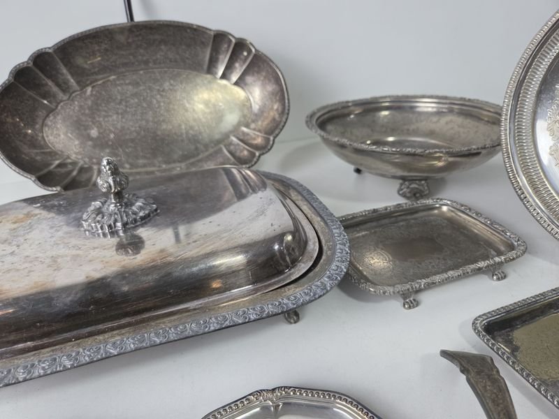 Accesorios de mesa y decoración en plata y metal - imagen 16