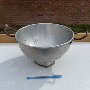 Colador de Aluminio con Asas Metálicas - imagen 1
