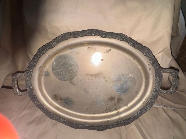 Bandeja Antigua Oval de Servicio Estilo Clásico con Asas y Borde Ornamentado - imagen 1