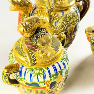 Juego de Porcelana Satsuma con Dragones y Figuras Orientales - imagen 4