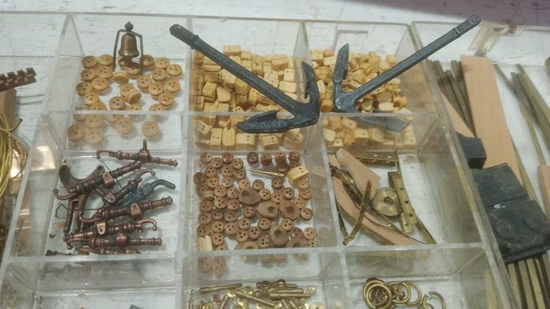 Maqueta de Alto Detalle de Fragata Inglesa con Cañones y Accesorios - imagen 7