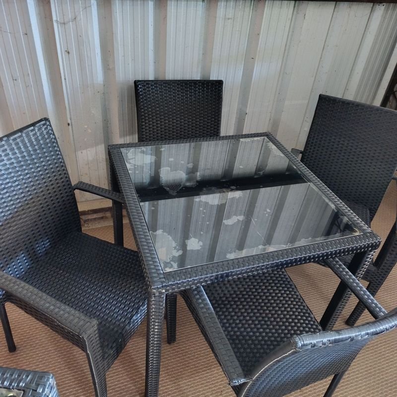 Mueble de Patio con Mesa Cuadrangular y Sillones Apilables - imagen 6