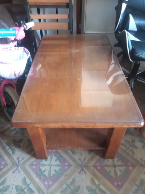 Mesa ratona para living en buen estado