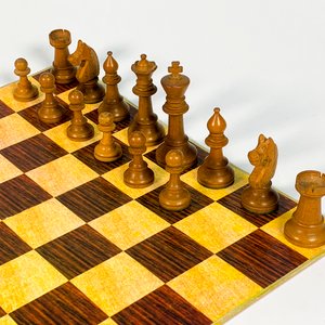 Ajedrez de Madera con Tablero de Cartón - 29 Fichas - imagen 3