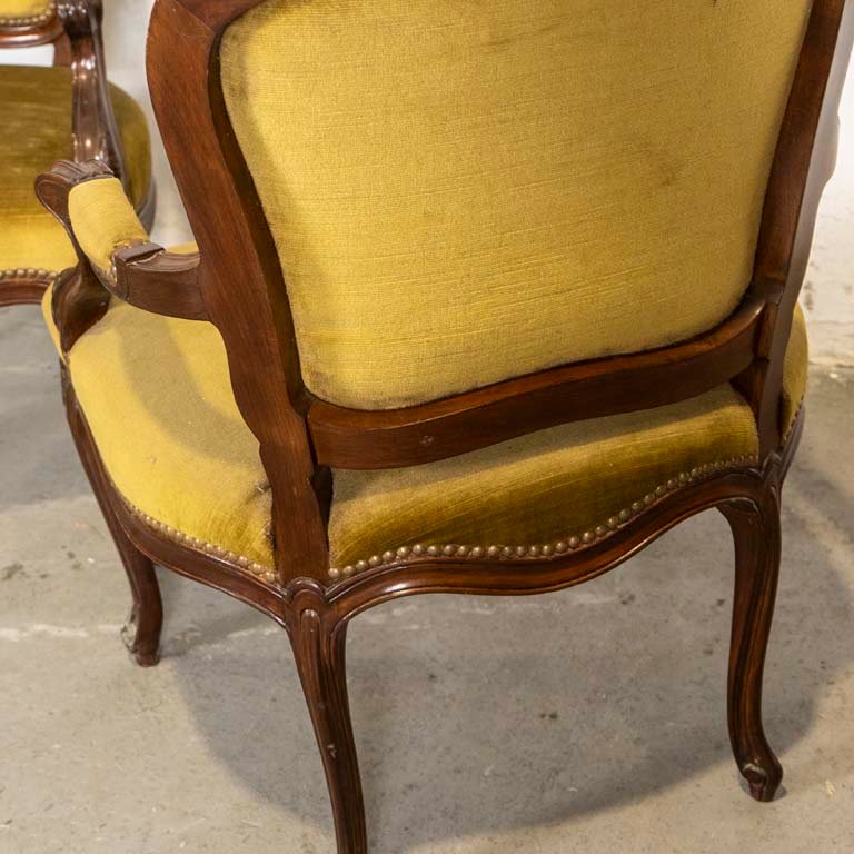 Item 2098342 - Image 2