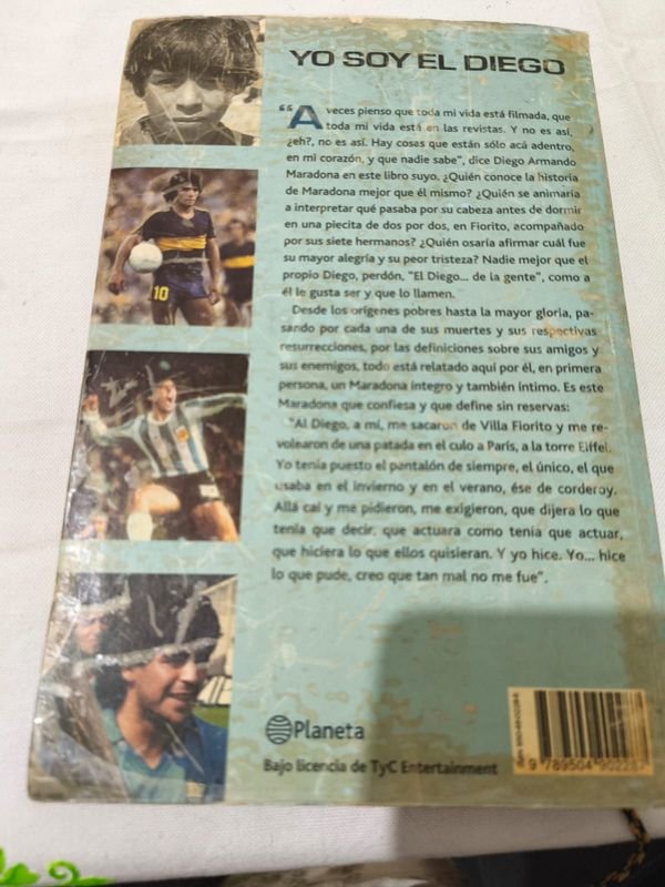 Colección de Artículos Relacionados con Diego Maradona - imagen 2