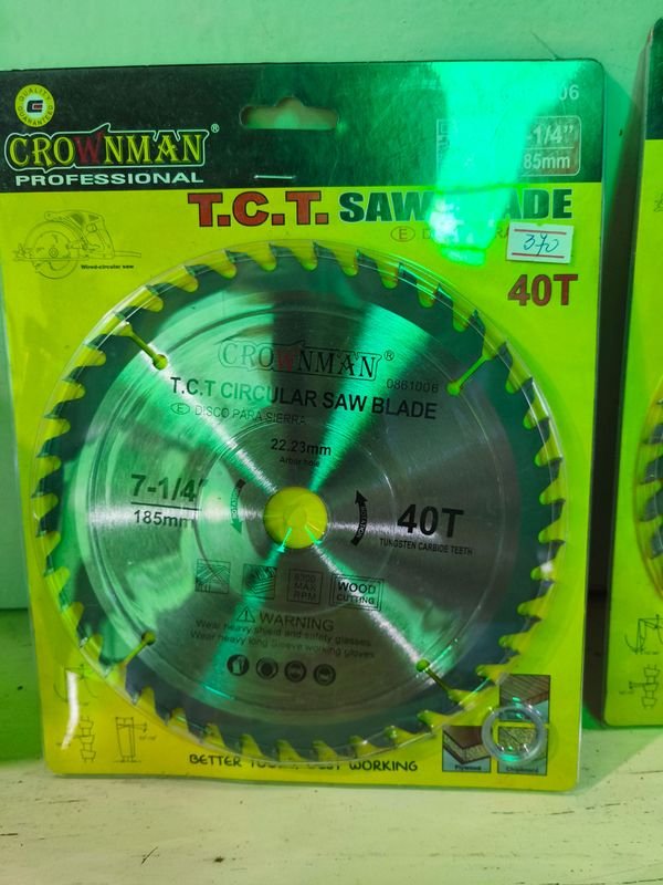 Discos de madera para sierra T.C.T. en excelente estado - imagen 2