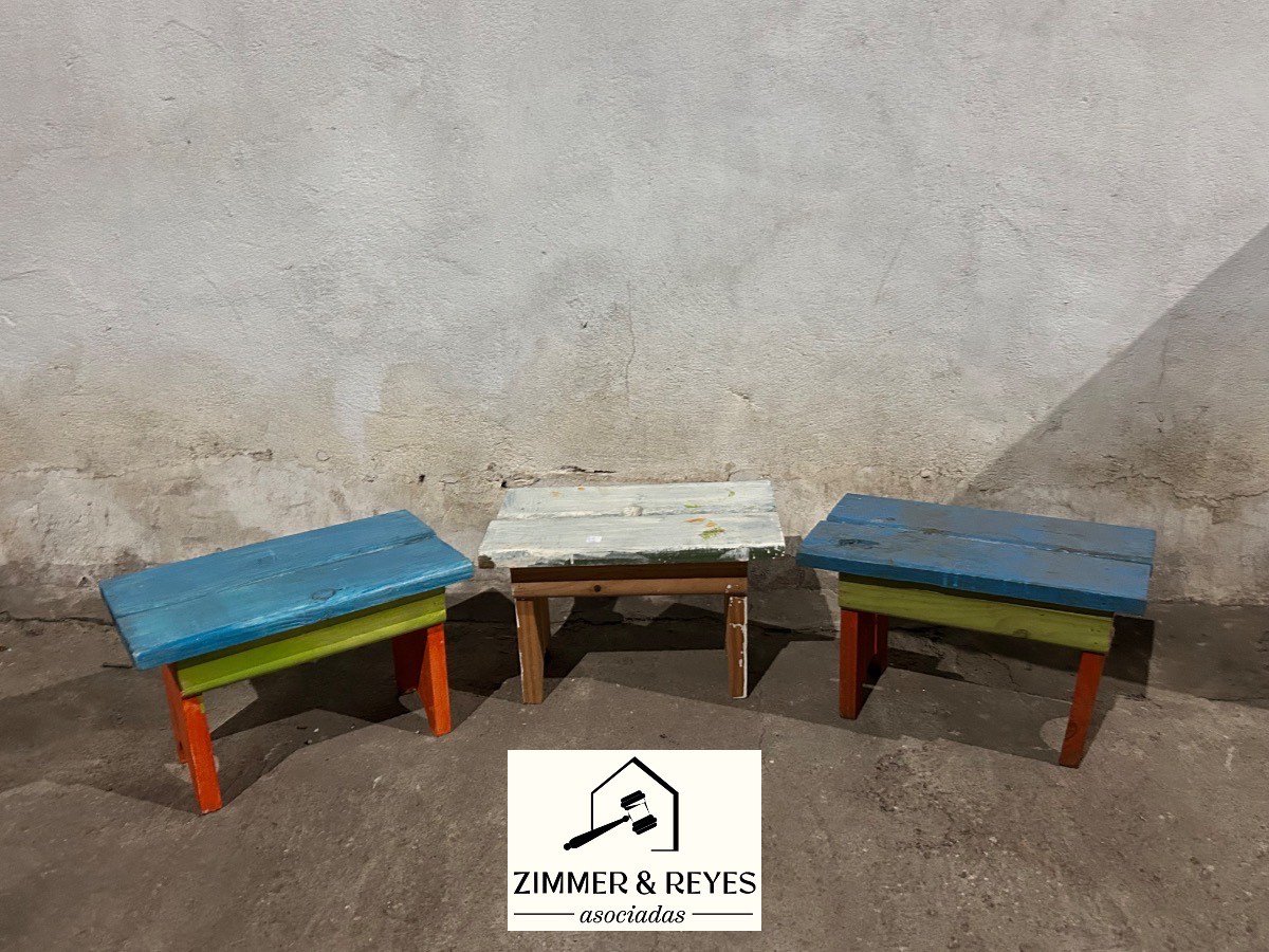Tres Banquitos de Madera Pintados