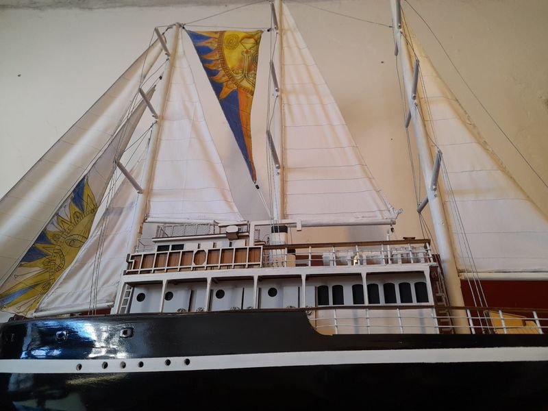 Item 856270 - Image 4