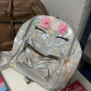 Colección de 3 Mochilas y 8 Libros "Barbie Princesas" - imagen 3