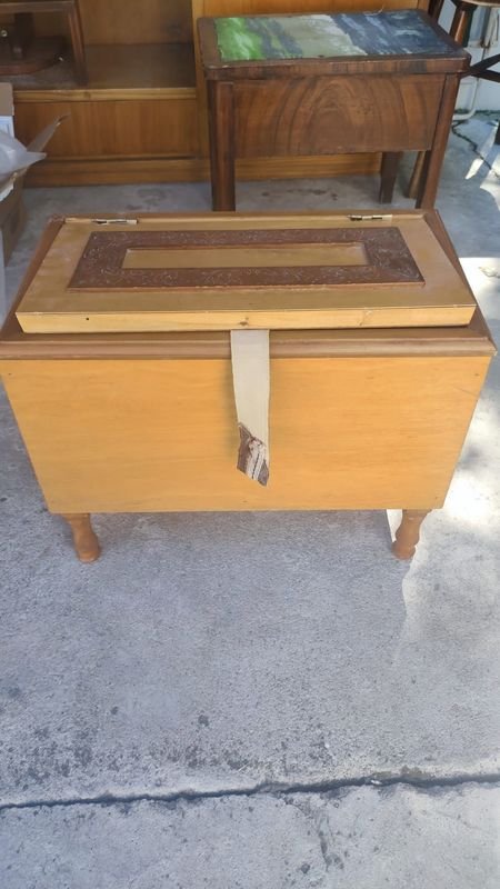 Item 869977 - Image 0