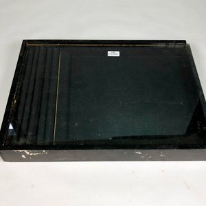 Vitrina Exhibidora Rectangular de Madera y Vidrio - imagen 2
