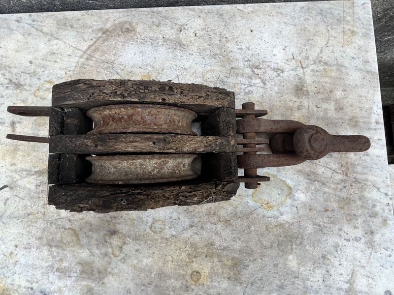 Pateca de hierro y madera para venta - imagen 6