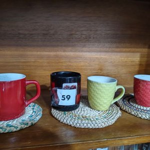 Tazas de Cerámica y Posavasos de Mimbre - imagen 4