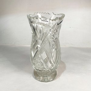 Lote siguiente: Florero de Cristal Tallado Hialino Grande - 30 cm