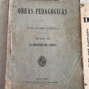 Obras Pedagógicas de J.P. Varela, Programa y Enseñanza Democrática, Edición 1910 y 1986 - imagen 2