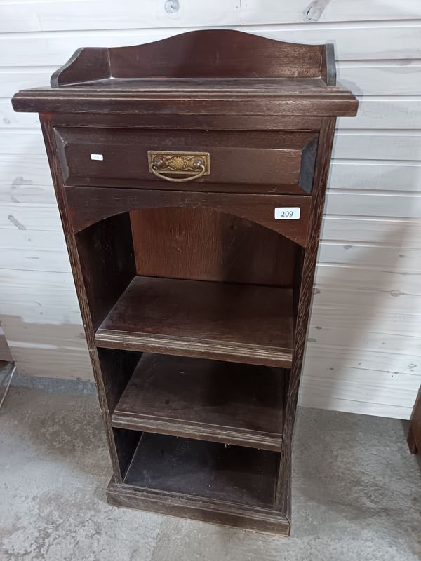 Mueble Auxiliar de Madera con Cajón y Estantes