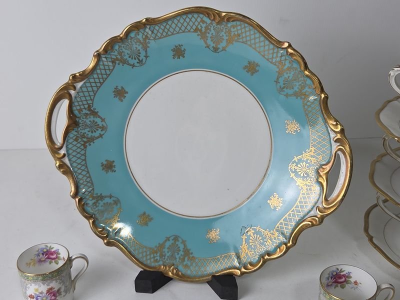 Piezas de porcelana fina y decorativa - imagen 3