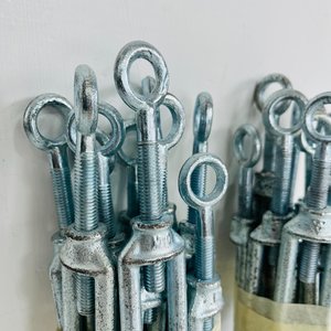 Lote de 20 Tensores de Alambre Galvanizado 4x29 cm - imagen 3
