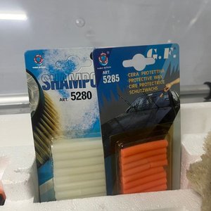 Kit de Limpieza para Hidrolavadora con Cepillo y Accesorios en Valija - imagen 4