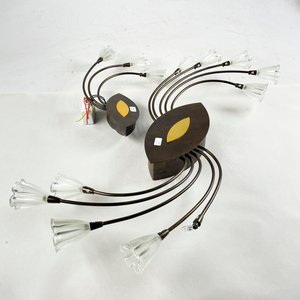 Lote anterior: Dos Apliques de Luz Modernos: Uno de 10 Luces (69 cm) y Otro de 3 Luces (39 cm)