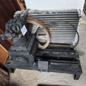 Lote anterior: Motor de Compresor de Frío Antiguo