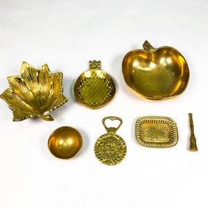 Lote de Ceniceros y Utensilios en Bronce Vintage - imagen 2