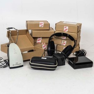 Lote de Cables DVI, Auriculares Sennheiser y Router - imagen 1
