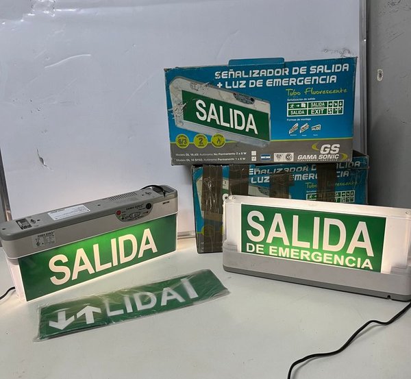 2 Carteles Luminosos de Emergencia "Salida" Gama Sonic - imagen 1