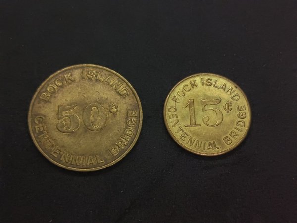 Lote de 2 fichas de transporte Centennial Bridge Rock Island - Davenport, bronce - imagen 1