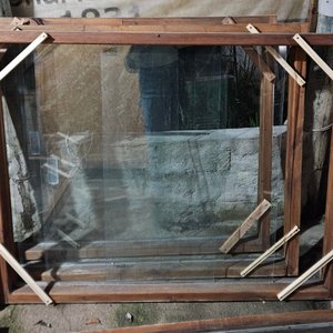 Lote anterior: Ventana ideal división marco de cedro vidrios de correr de 5 mm