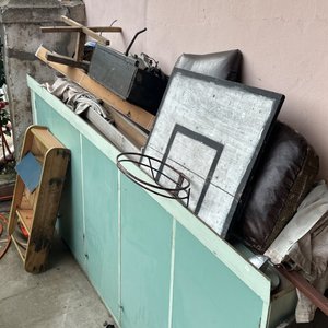 Lote siguiente: Mueble y más 