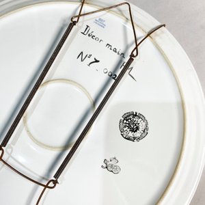 Lote de 4 Platos Decorativos con Escudos Nacionales e Internacionales - imagen 4