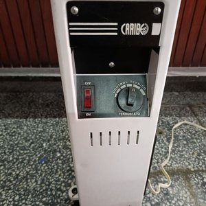 Radiador de Aceite Eléctrico CARIB, Blanco, Funcionando - imagen 4