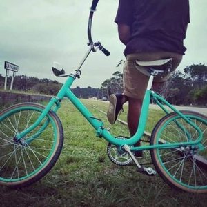 Bicicleta Antigua Plegable Restaurada Color Turquesa - imagen 2
