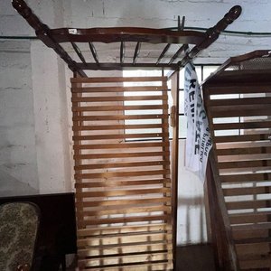 Lote anterior: Cama de 1 Plaza Estilo Clásico Madera Oscura