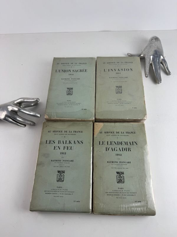 Lote anterior: Ensayos históricos y políticos sobre la primera guerra mundial y la política francesa