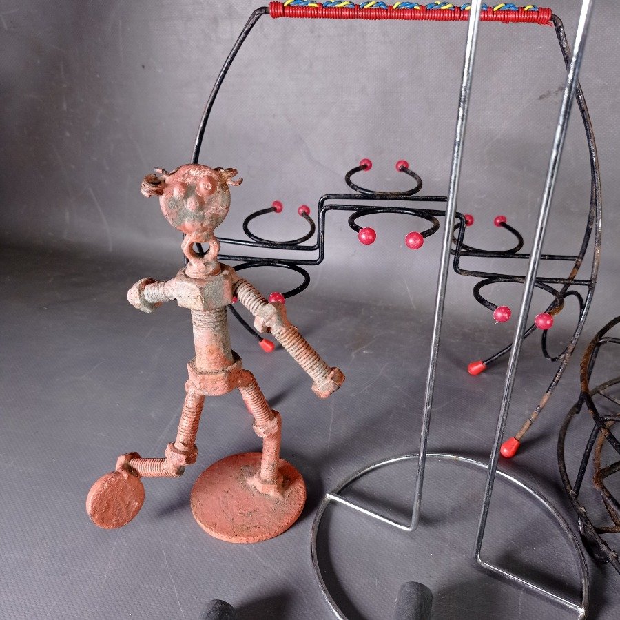 Colección de accesorios de metal para hogar - imagen 3