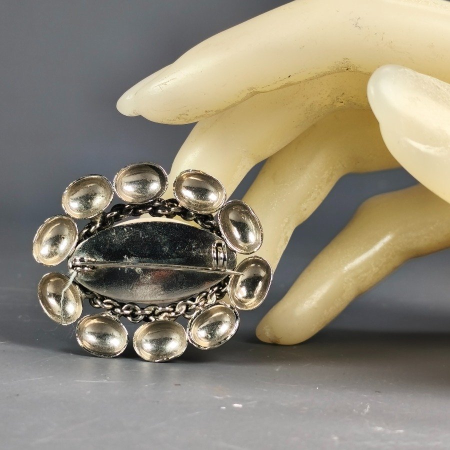 Item 16371 - Image 6