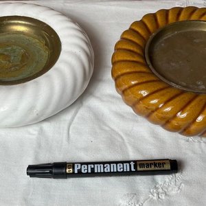 Par de Ceniceros de Loza Vintage, Blanco y Ocre - imagen 3