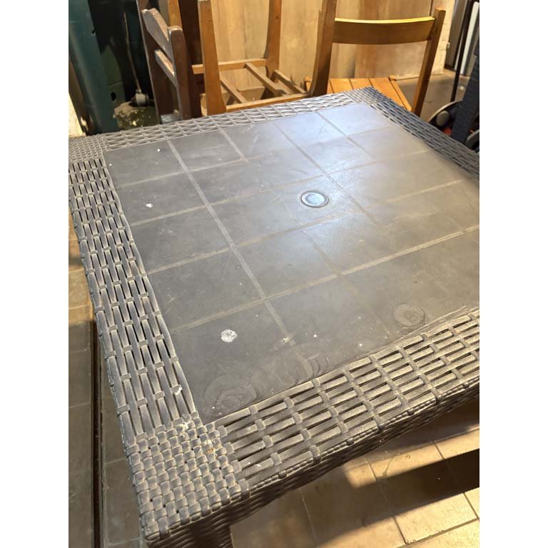 Item 2102552 - Image 1