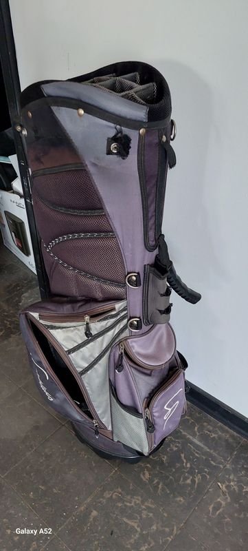 Bolsos para palos de golf en excelente estado - imagen 2