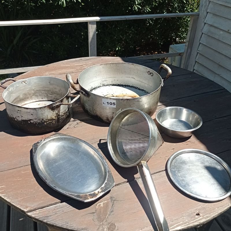 Conjunto de menaje de cocina en plata - imagen 2