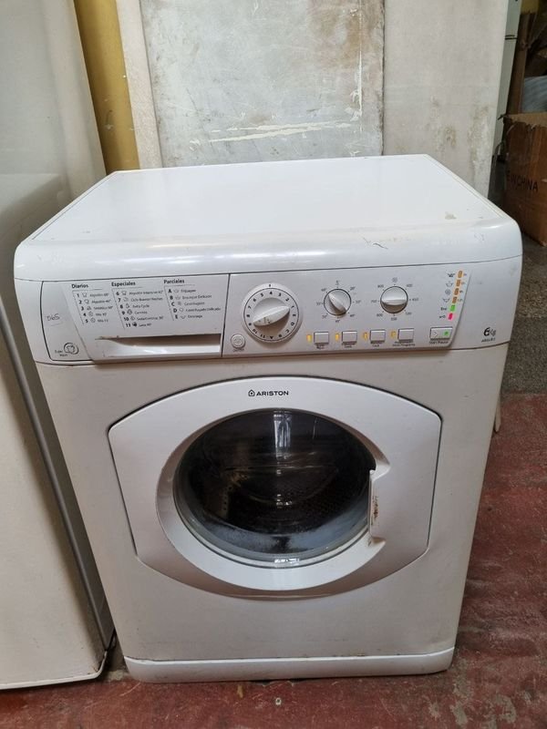 Lavarropas Ariston Carga Frontal 6kg Blanco - A Reparar - imagen 1