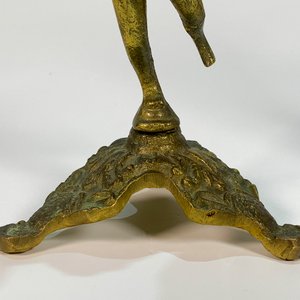 Par de Candeleros de Bronce con Querubines, 20 cm de Alto - imagen 2