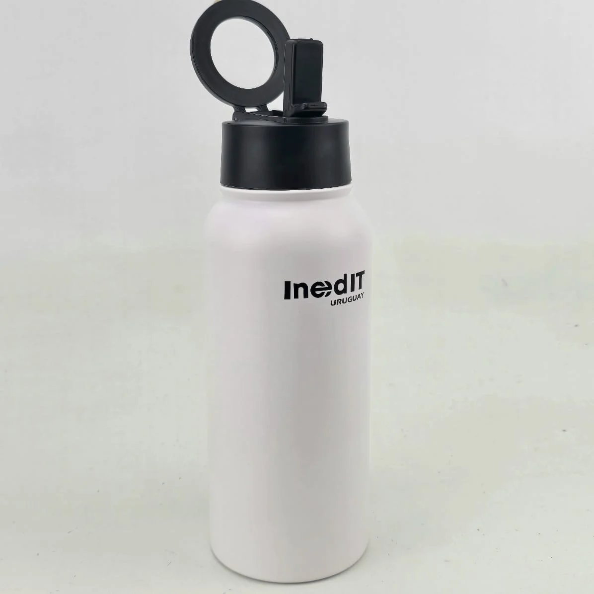Item lote-232-botella-termica-inedit-900ml-copia - Image 0