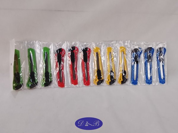 Set de 12 Trinchetas de Colores Variados