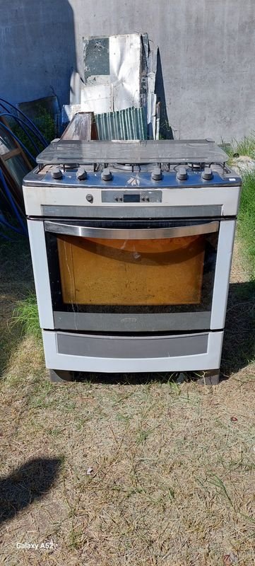 Item 900832 - Image 0